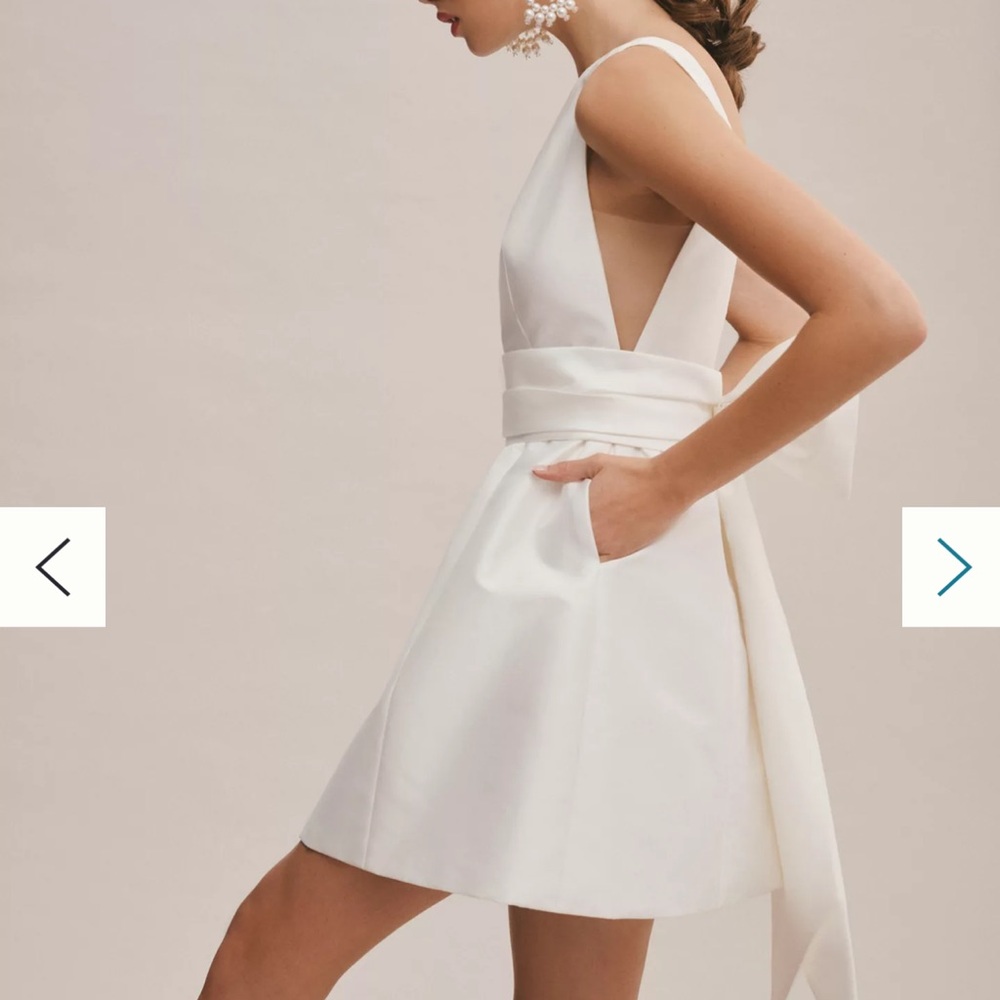 Watters Ivory Short Bridal Dress with Bow Back - Picture 2 of 6